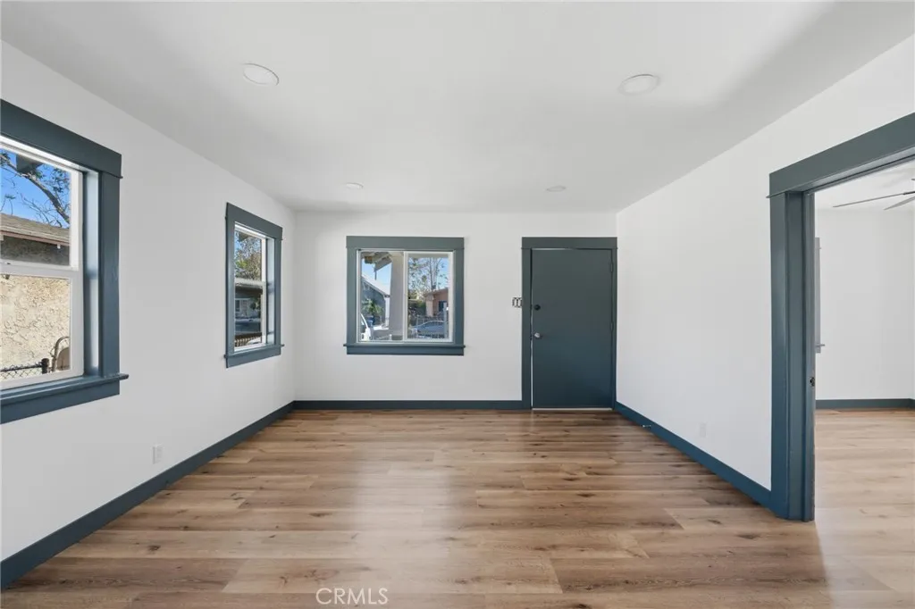 Additional image 38 of 137 W 84th Place, Los Angeles, CA 90003