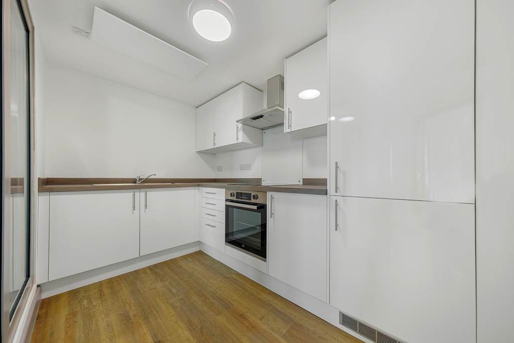 3 bed flat to rentChurch Road, Liverpool L22