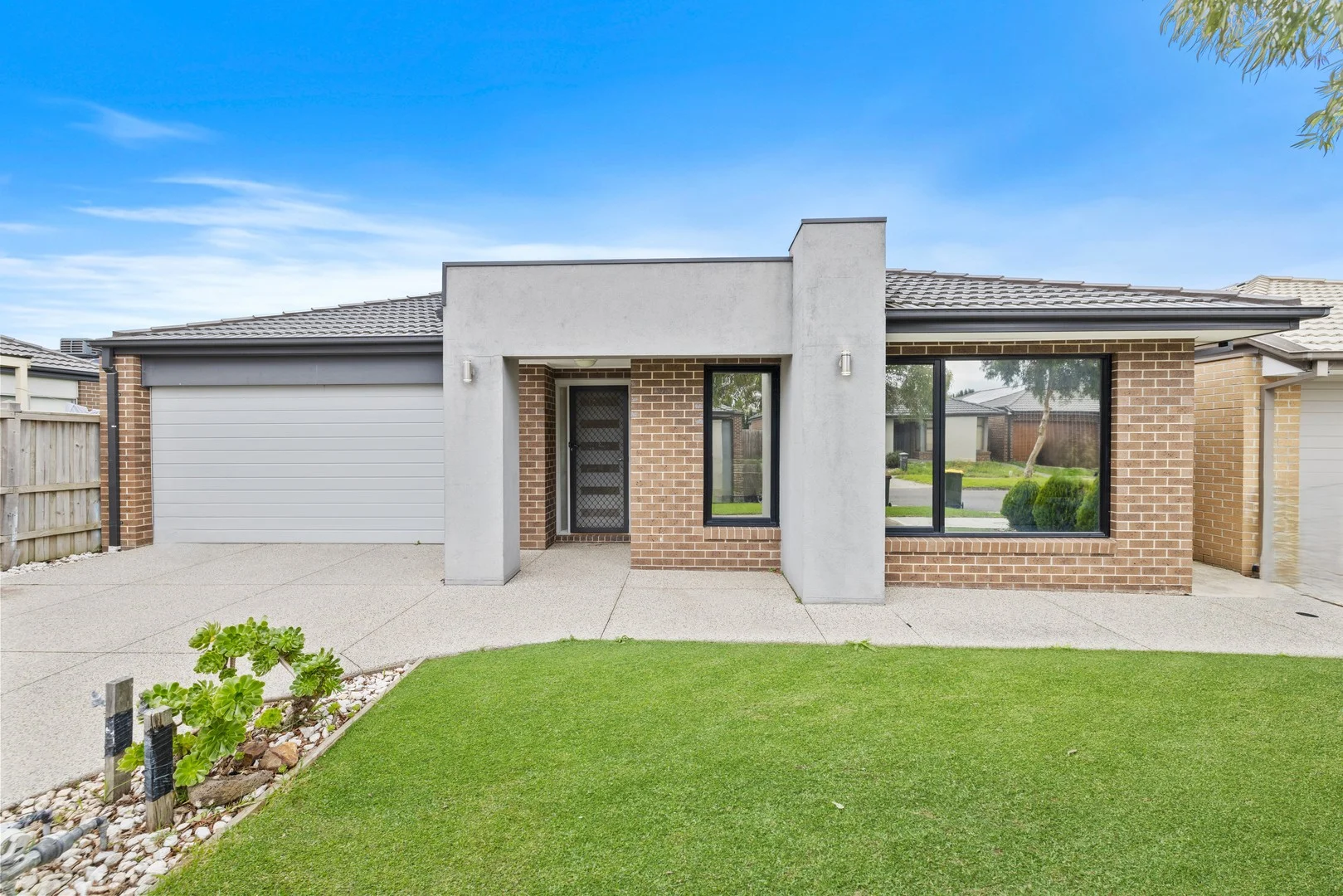 5 Solar Wy, Mickleham VIC 3064