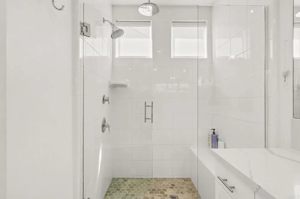 Additional image 18 of 8571 Aspect Dr, San Diego, CA 92108
