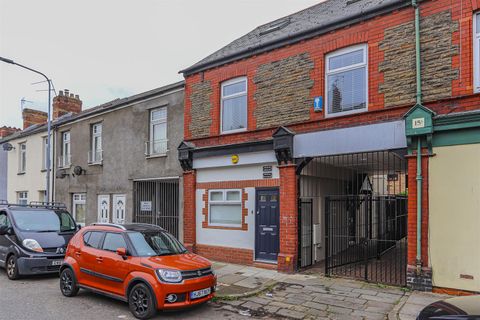 Clive Road, Canton CF5