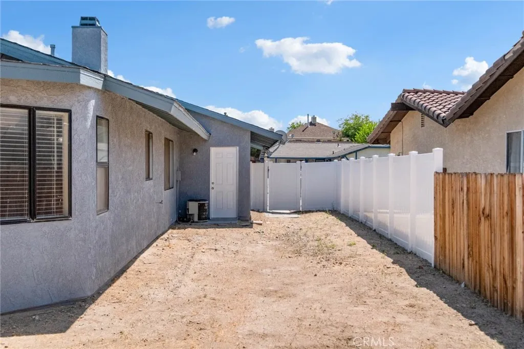 Additional image 41 of 13904 Hidden Valley Road, Victorville, CA 92395