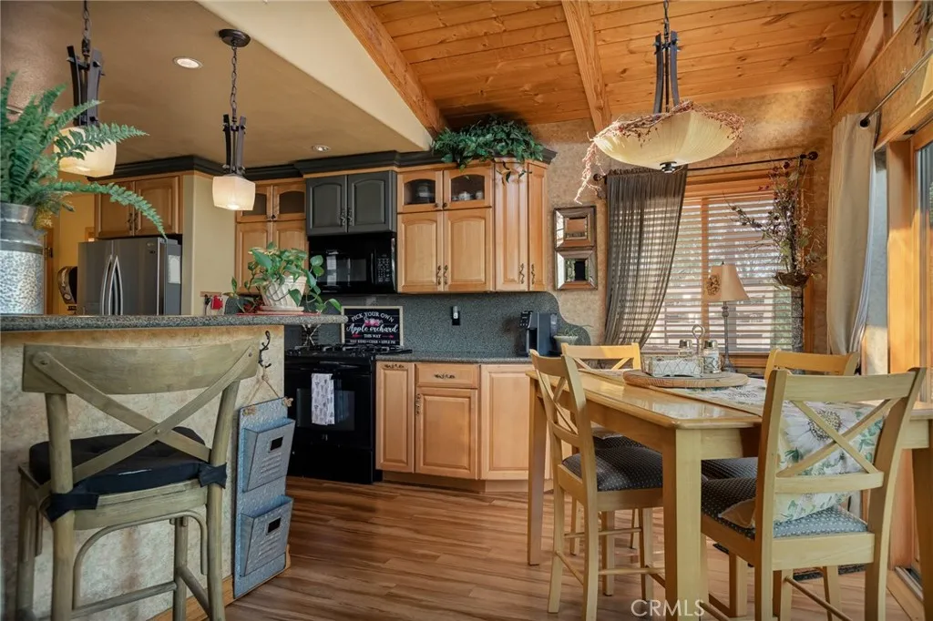 Additional image 51 of 24205 San Moritz Drive, Crestline, CA 92325