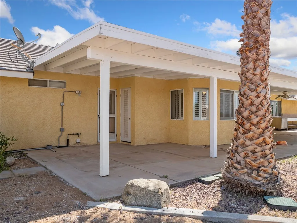 Additional image 110 of 16992 Joshua Rd, Apple Valley, CA 92307