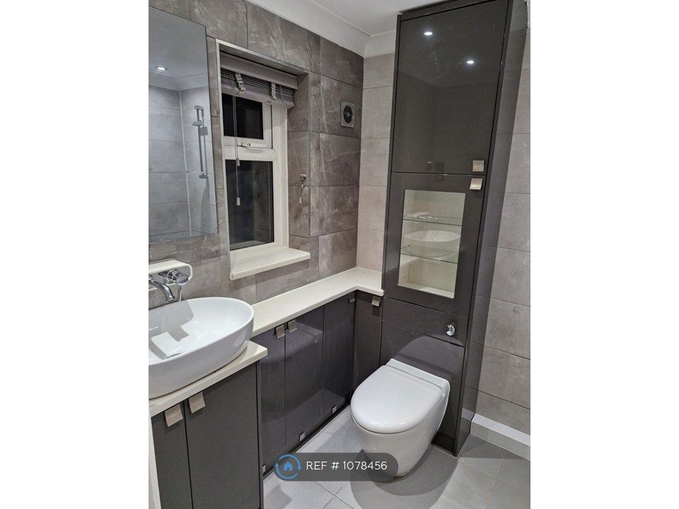 Additional image 16 of 4 bed detached house to rentPark Farm Way, Peterborough PE2