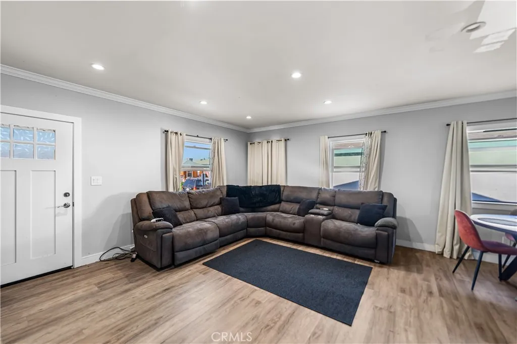 Additional image 25 of 408 W Poplar Street, Compton, CA 90220