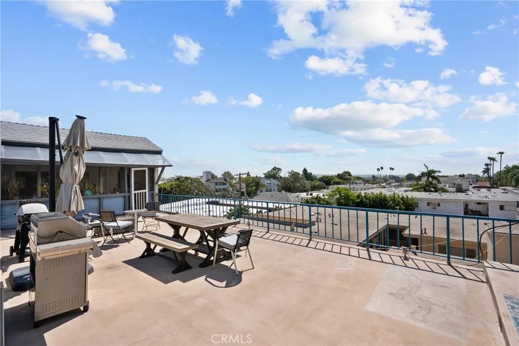 Additional image 52 of 1742 S Bentley Avenue Unit 201, Los Angeles, CA 90025