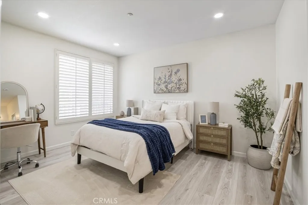 Additional image 102 of 2405 Crescent Oak, Irvine, CA 92618