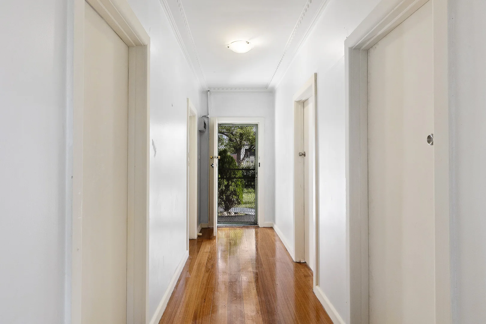 Additional image 9 of 1/8 Wheatsheaf Road, Glenroy VIC 3046