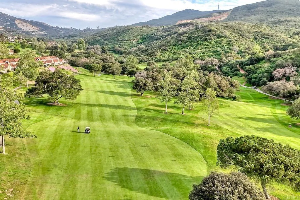 28758 Vista Valley Dr, Vista, CA 92084