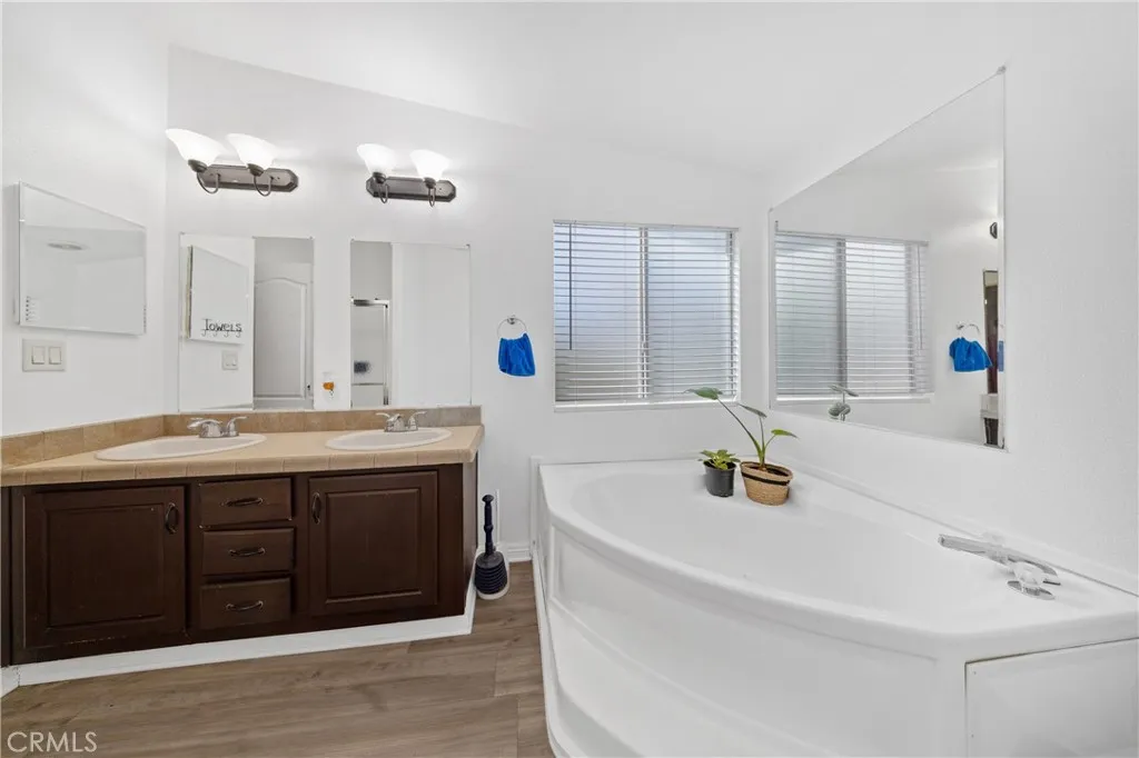Additional image 53 of 28025 Dakota Dr, Menifee, CA 92587