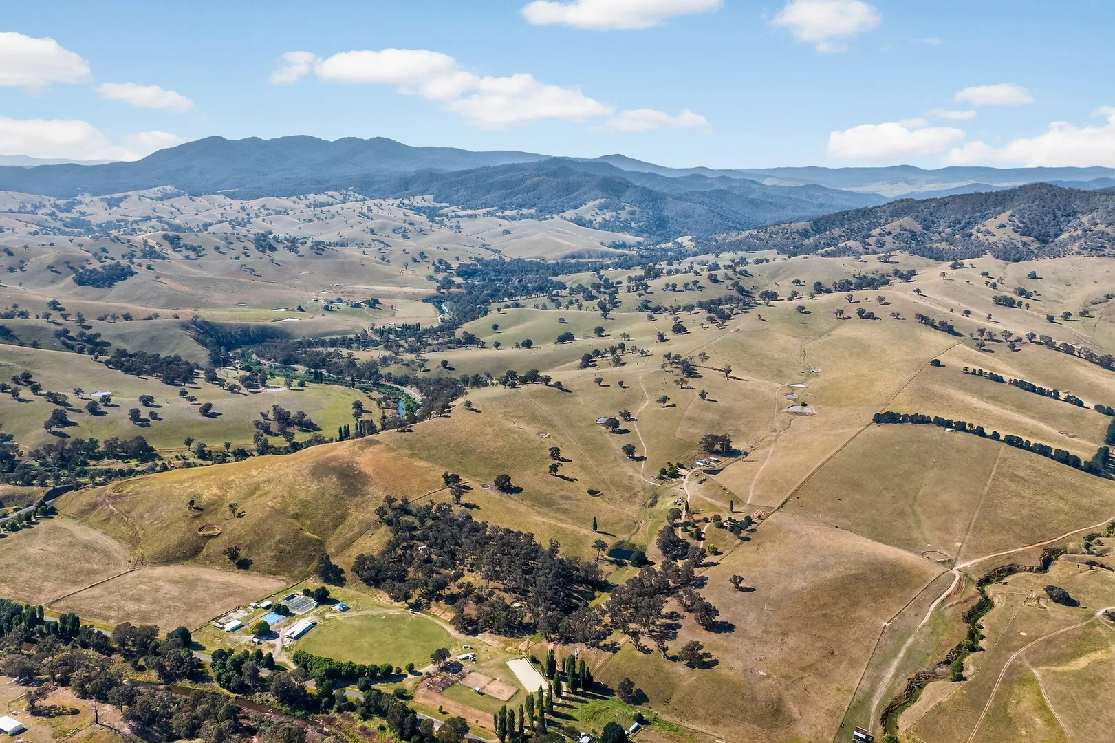 89 Ensay-Doctors Flat Road, Ensay VIC 3895