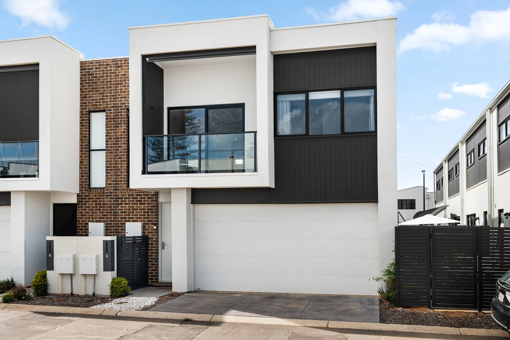 2 Grandstand Circuit, St Clair SA 5011