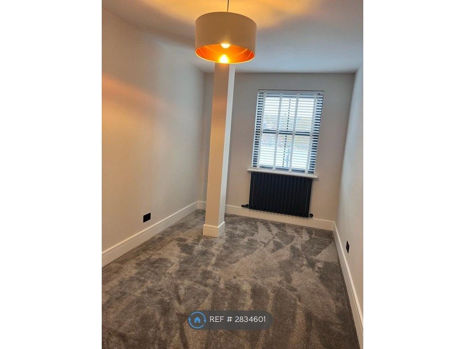 Additional image 10 of 2 bed flat to rentDallaway Gardens, East Grinstead RH19