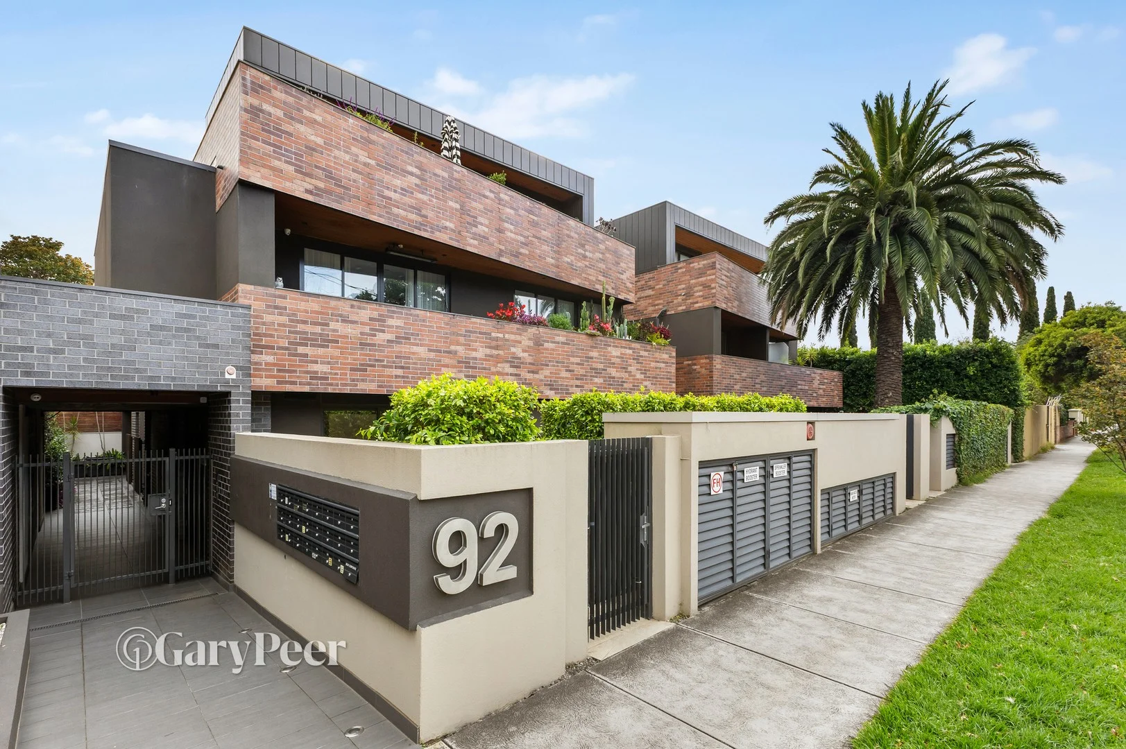 201/92 Hawthorn Road, Caulfield North VIC 3161