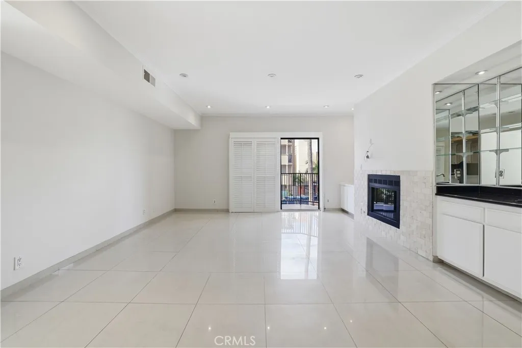 Additional image 5 of 1338 Amherst Ave Unit 102, Los Angeles, CA 90025