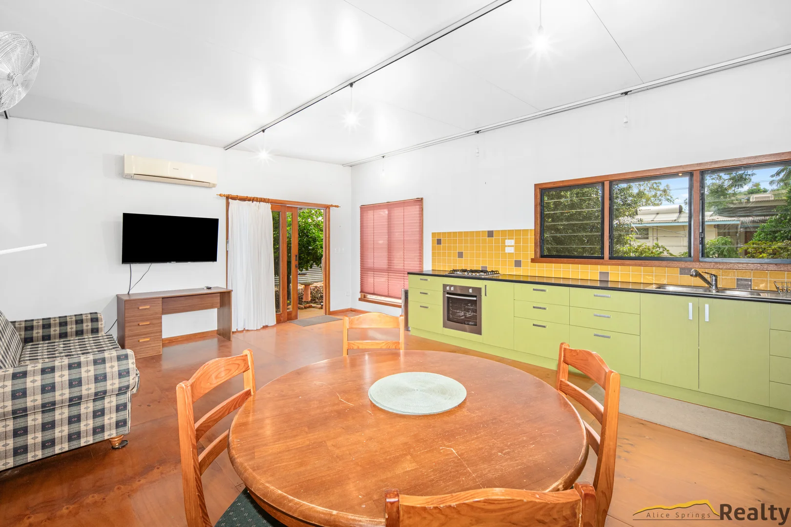 Additional image 28 of 10 Cowle Street, Gillen NT 0870