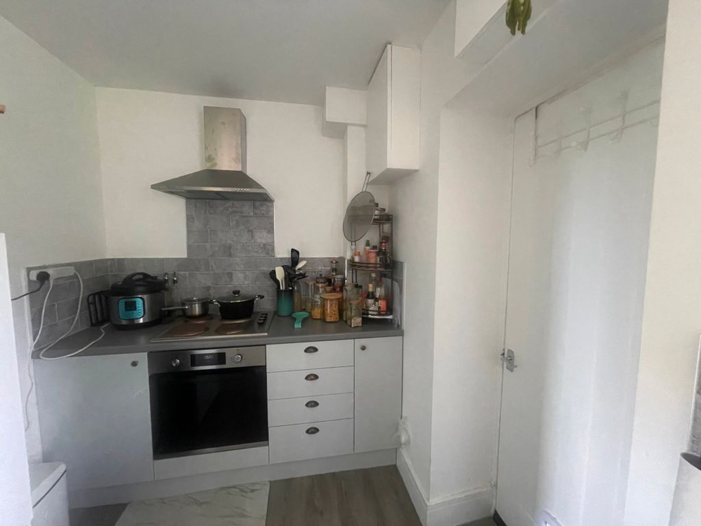 Additional image 6 of 3 bed semi-detached house to rentMaes Yr Haf, Pwll, Llanelli SA15