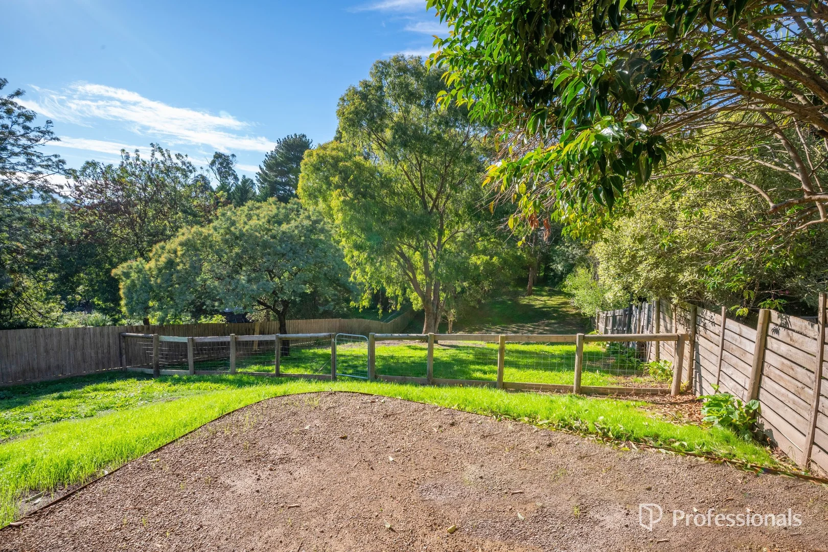 Additional image 27 of 9 Tarhilla Drive, Launching Place VIC 3139
