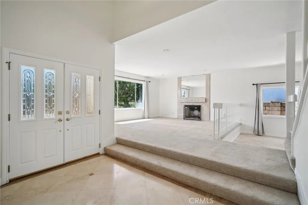 Additional image 6 of 1070 Visalia Dr, Costa Mesa, CA 92626
