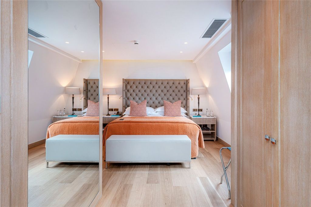 Additional image 9 of 1 bed flat to rentWelbeck Street, Marylebone, London W1G