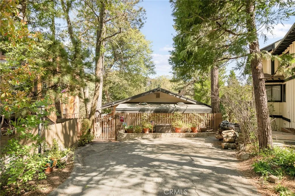 Additional image 13 of 24205 San Moritz Drive, Crestline, CA 92325