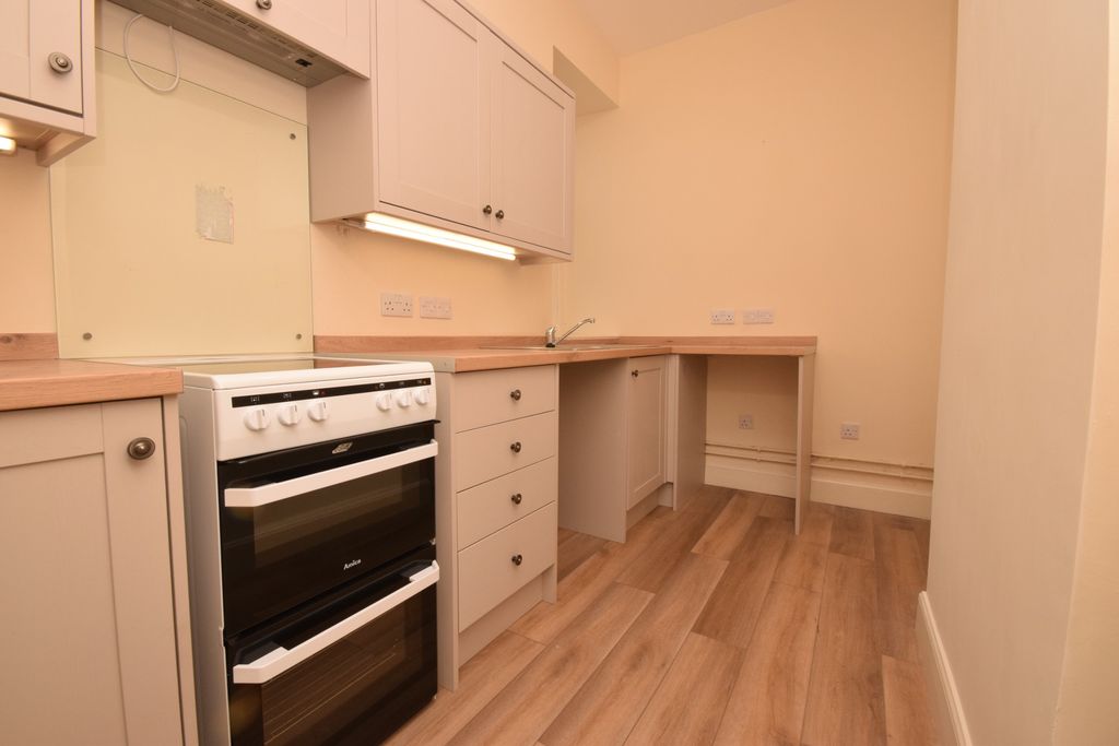 Additional image 4 of 2 bed semi-detached house to rentSouth Green, Spittalfield, Perthshire PH1