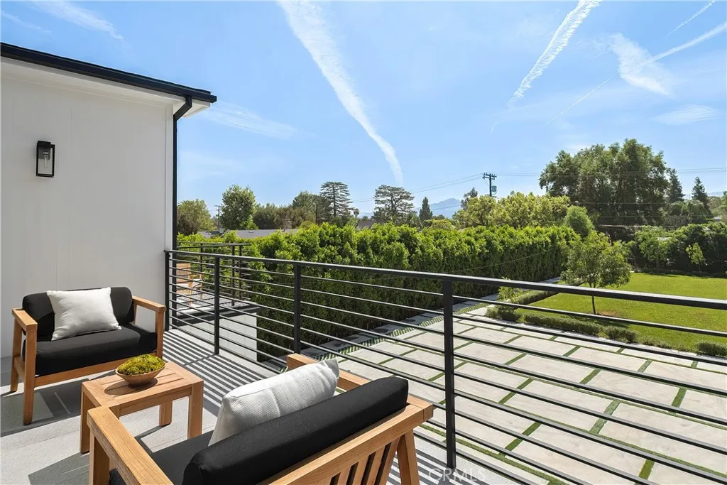 Additional image 77 of 11835 Kling Street, Valley Village, CA 91607