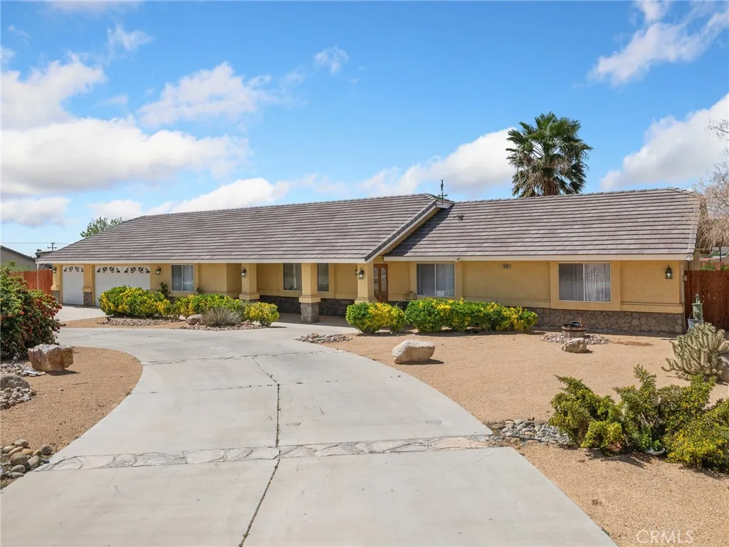 Additional image 58 of 16992 Joshua Rd, Apple Valley, CA 92307