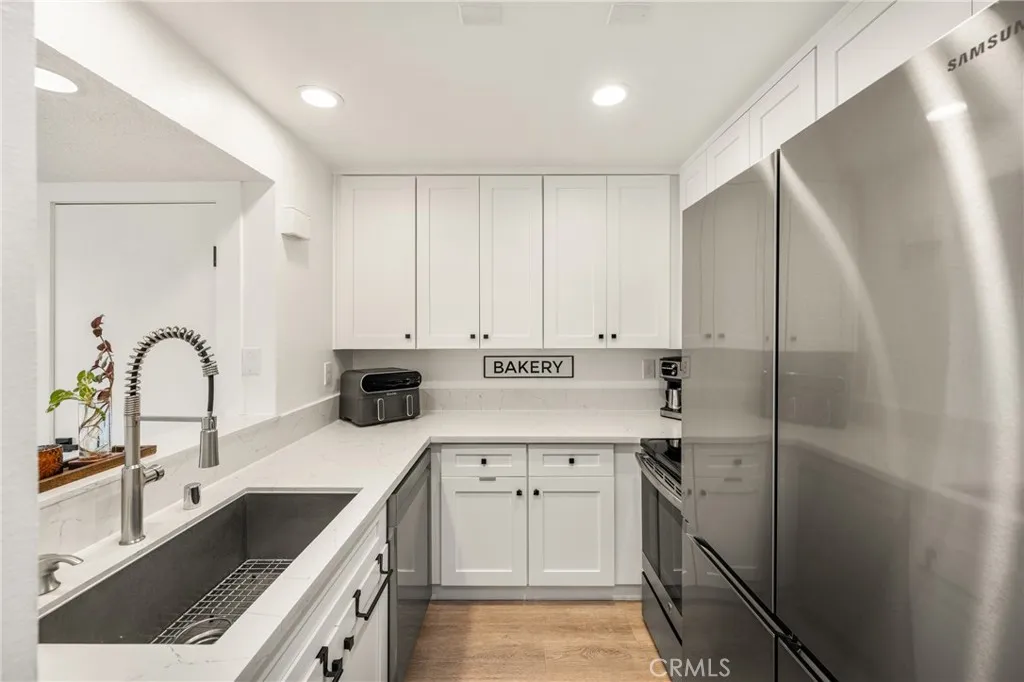 Additional image 43 of 25761 Le Parc Unit 105, Lake Forest, CA 92630