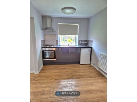 Hamstead Road, Birmingham B43, Studio to rent