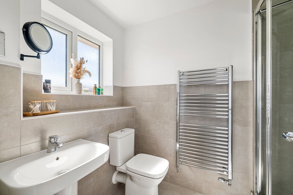 Additional image 15 of 4 bed detached house to rentField Avenue, Saxilby LN1