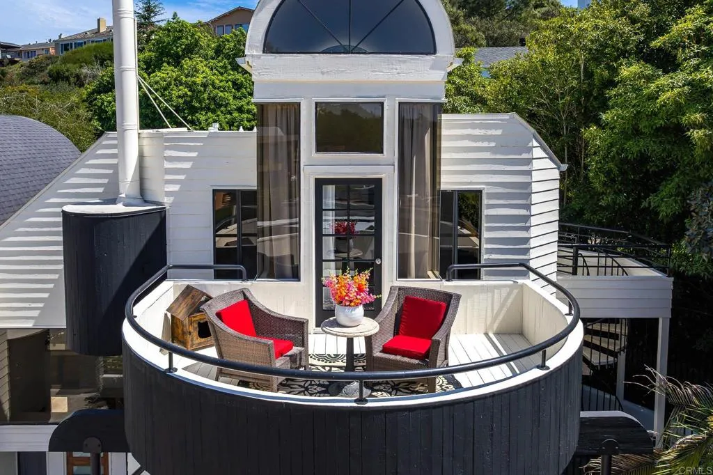 Additional image 76 of 6105 Avenida Chamnez, La Jolla, CA 92037