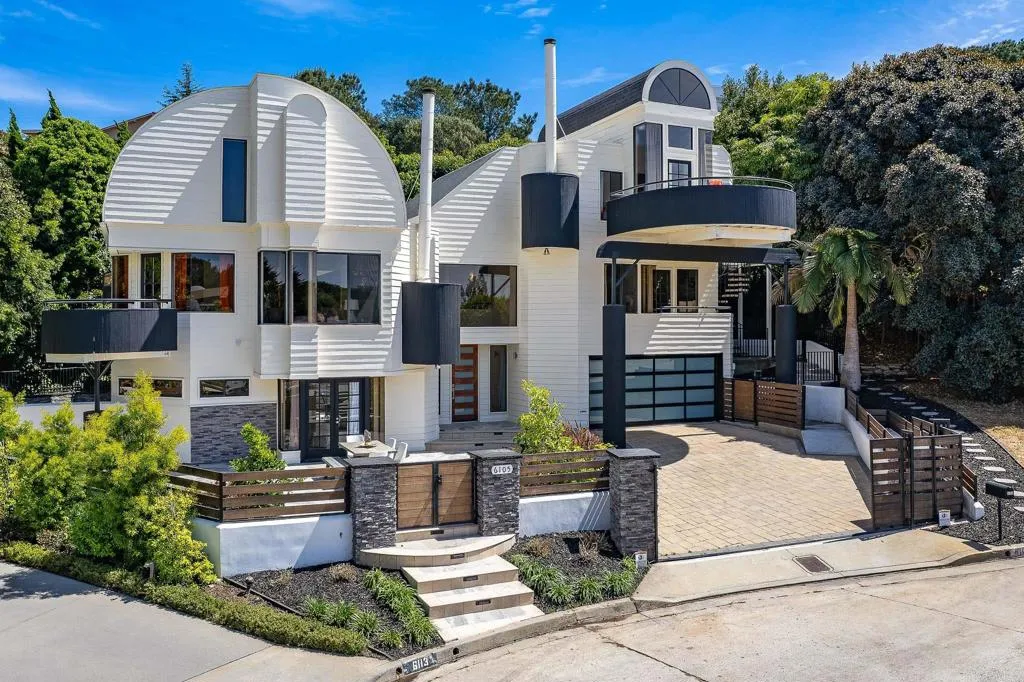 Additional image 59 of 6105 Avenida Chamnez, La Jolla, CA 92037