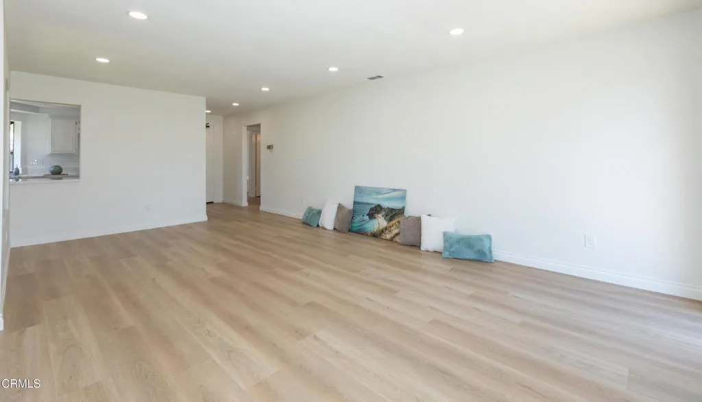 Additional image 12 of 838 Sandberg Lane, Ventura, CA 93003