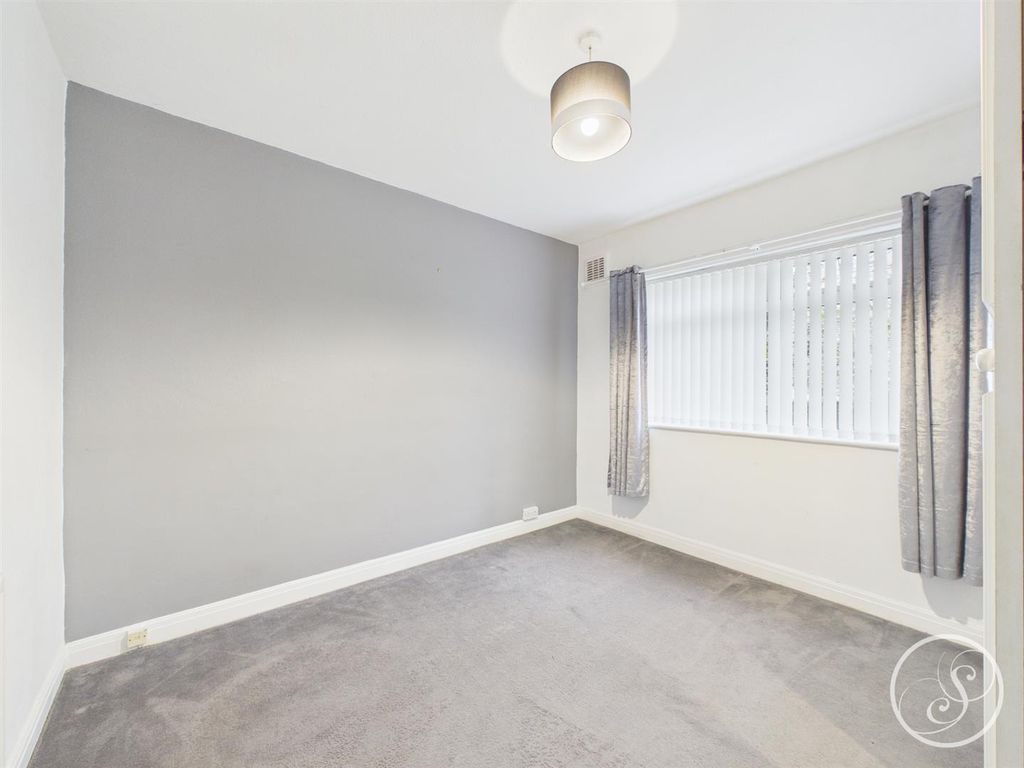 Additional image 19 of 2 bed flat to rentSandringham Drive, Leeds LS17