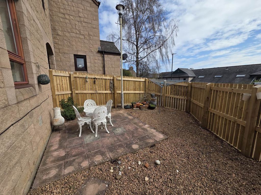 Additional image 11 of 3 bed semi-detached house to rentSeafield Lane, Dundee DD1