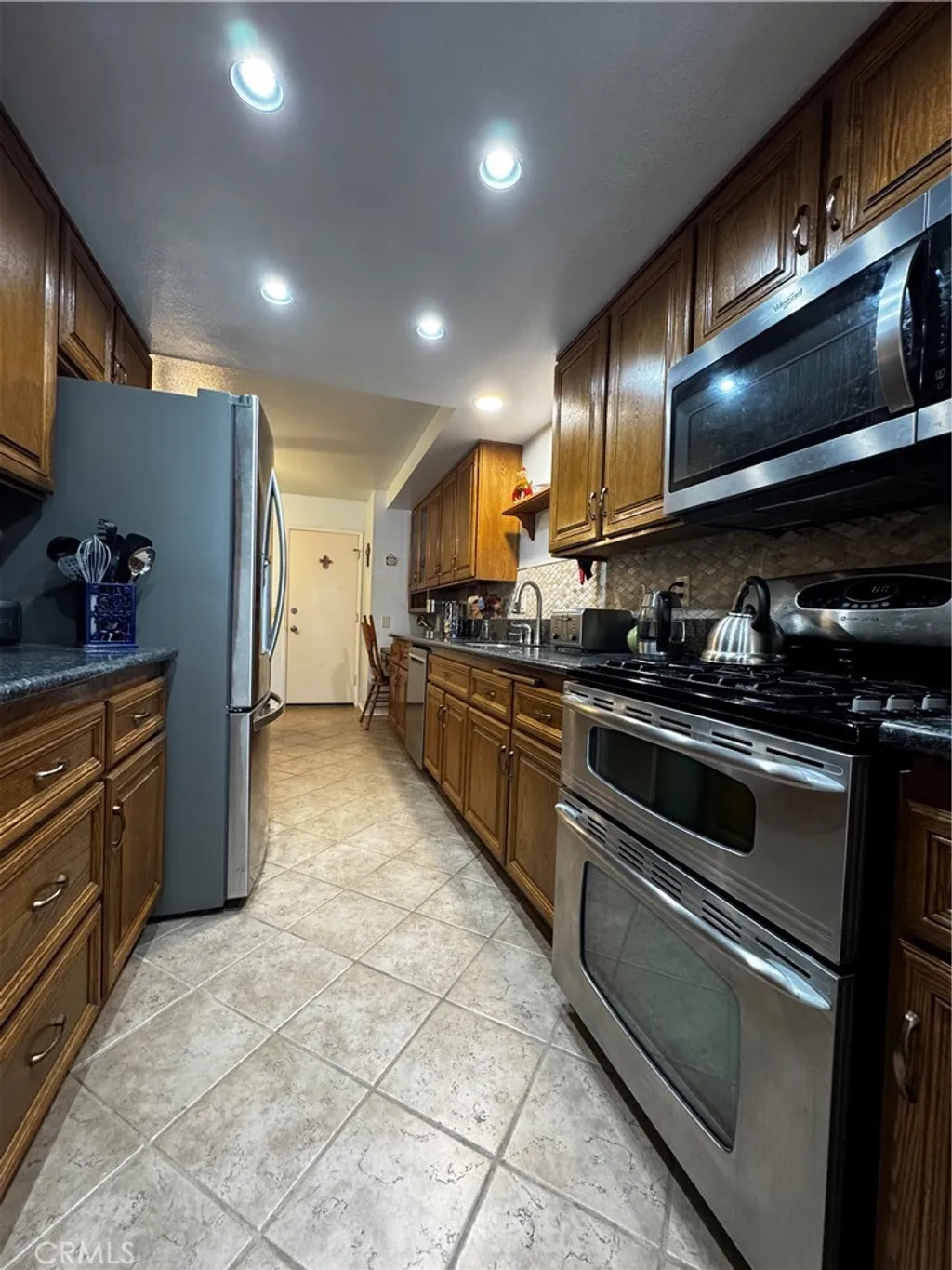 Additional image 6 of 20607 Roscoe Blvd Unit C, Winnetka, CA 91306