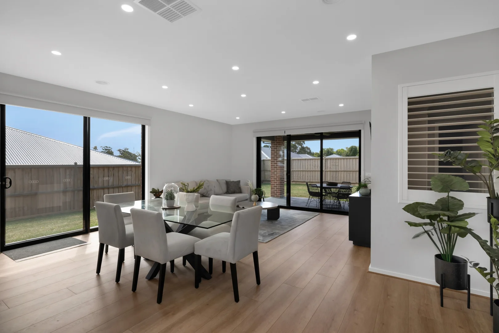Additional image 2 of 32 Diamond Street, Drouin VIC 3818