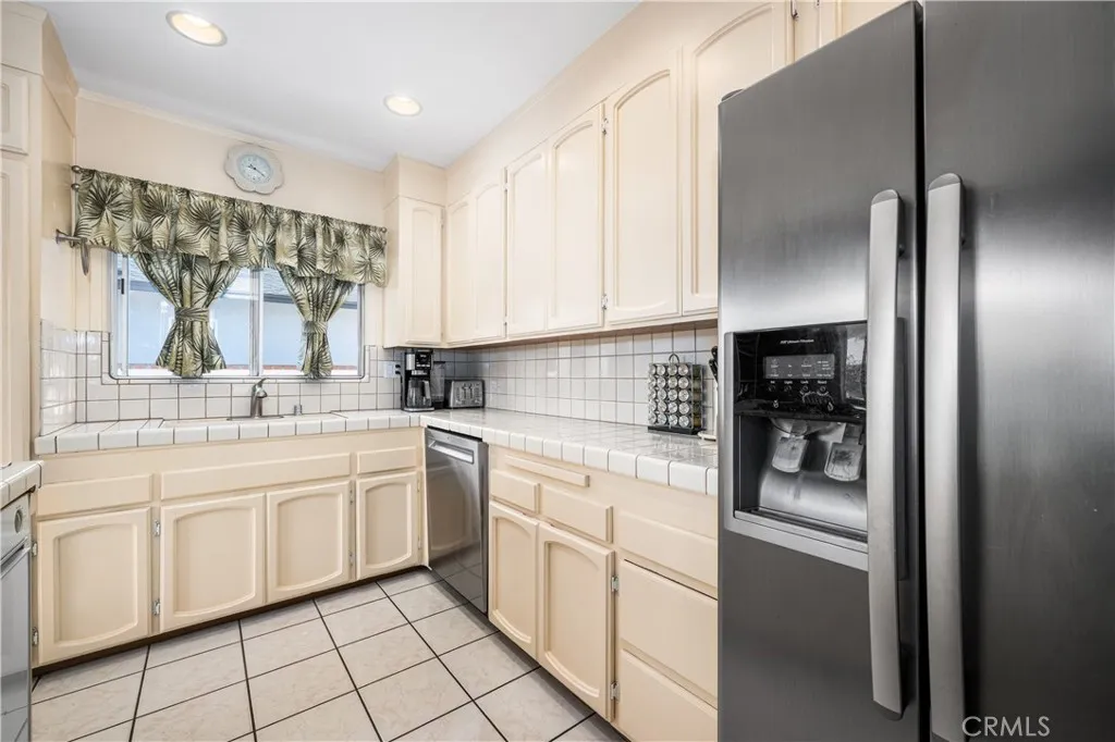 Additional image 72 of 3141 San Anseline Ave, Long Beach, CA 90808