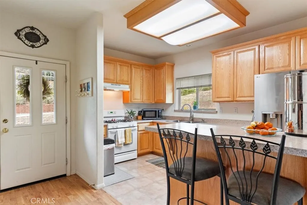 Additional image 6 of 24921 Sunset Way, Tehachapi, CA 93561