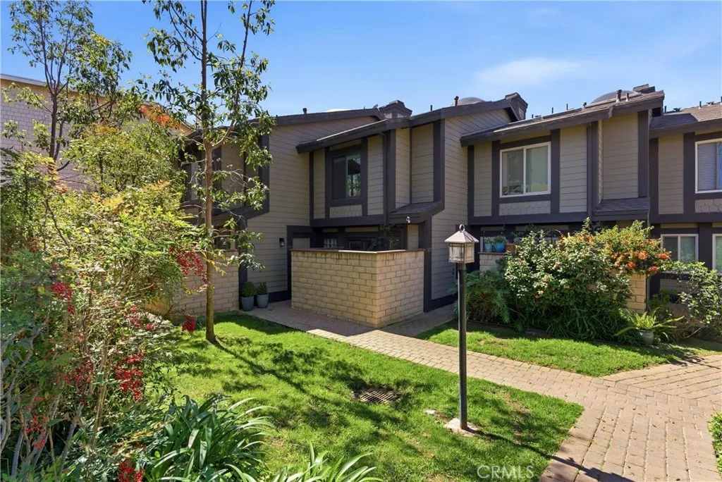 Additional image 4 of 1095 Mesa Bluff Dr, Costa Mesa, CA 92627