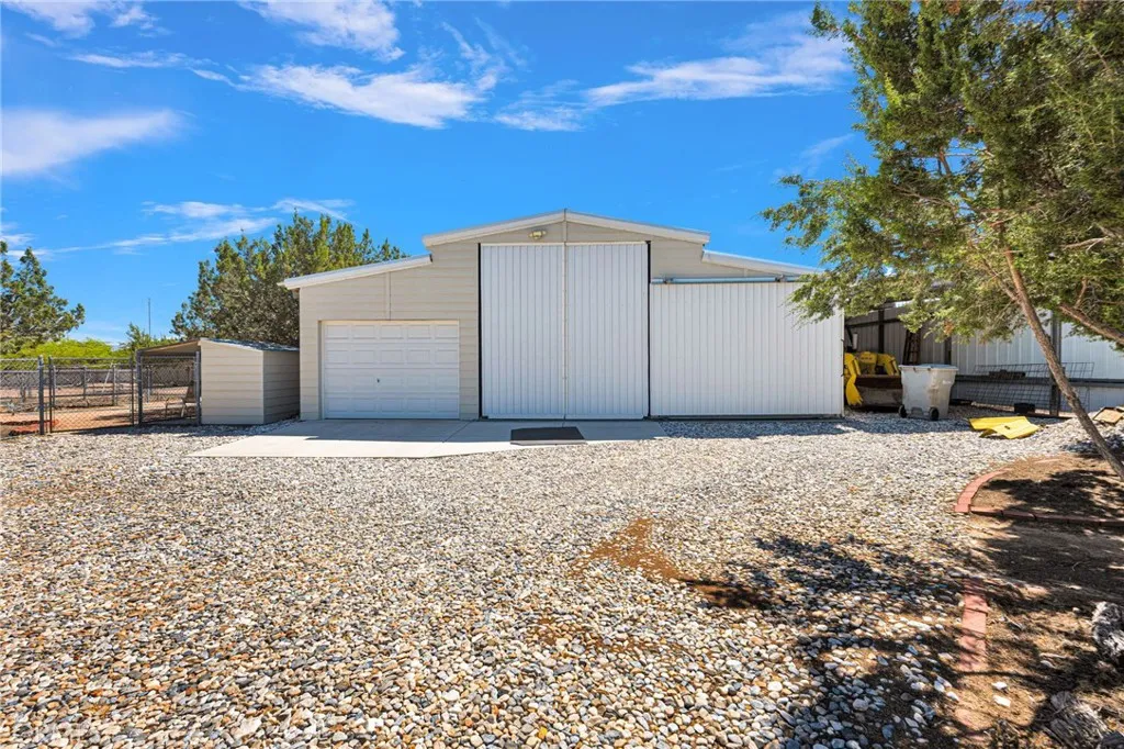Additional image 85 of 12951 Joshua St, Hesperia, CA 92344