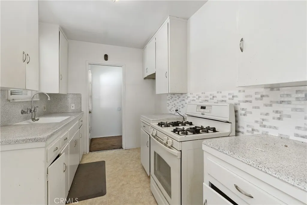 Additional image 16 of 4794 Granada Avenue, Riverside, CA 92504