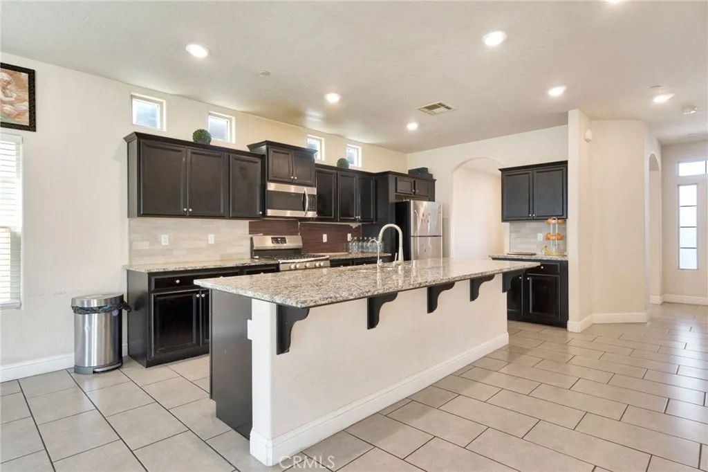 Additional image 50 of 5952 E Truman Ave, Fresno, CA 93727