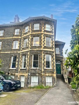 Elmdale Rd Clifton, Bristol BS8