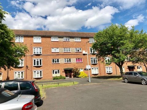 Tettenhall, St. Michaels Court WV6