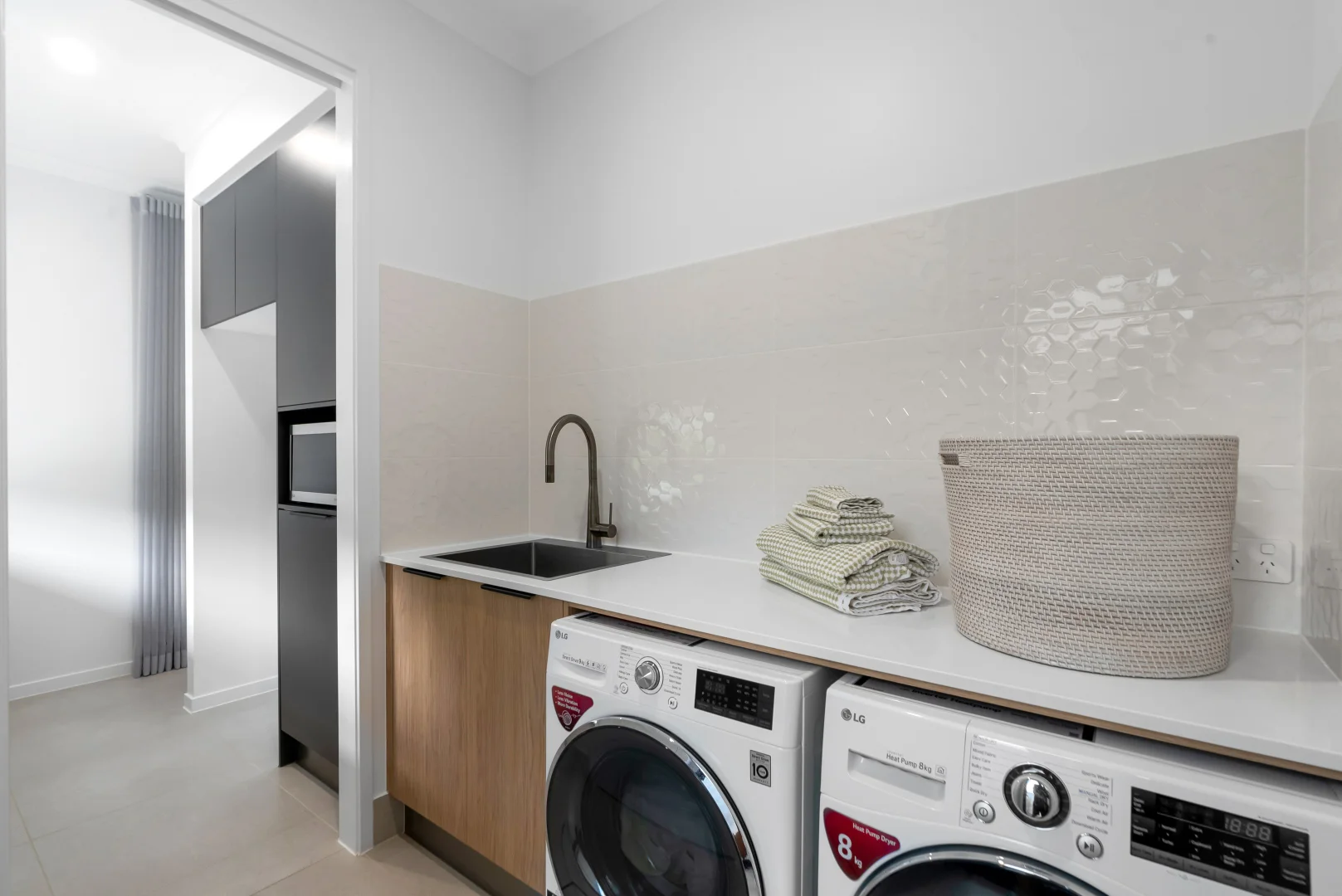 Additional image 9 of 7 Braeside Court, Smithfield QLD 4878