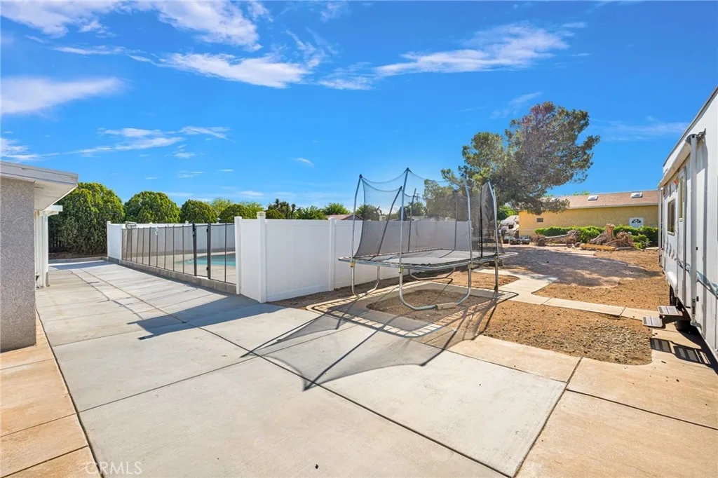 Additional image 39 of 10292 Kern Ave, Hesperia, CA 92345