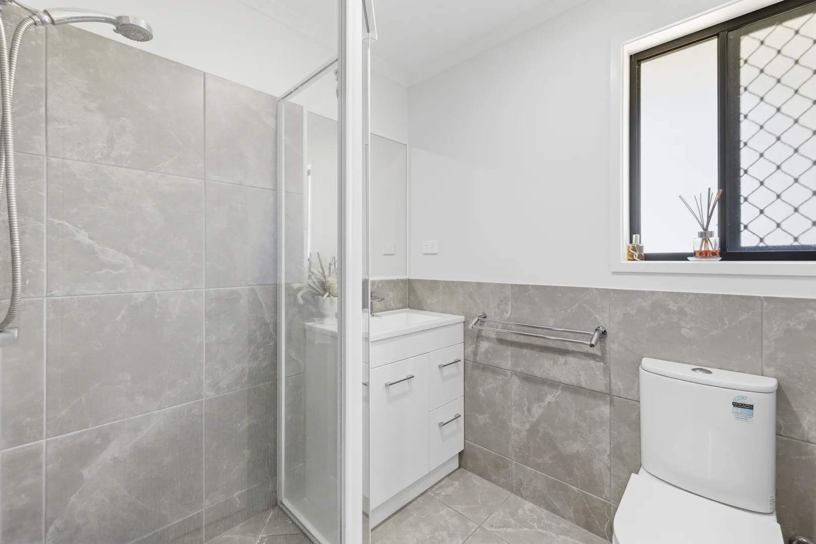 Additional image 17 of 24 Bradman Way, Urangan QLD 4655